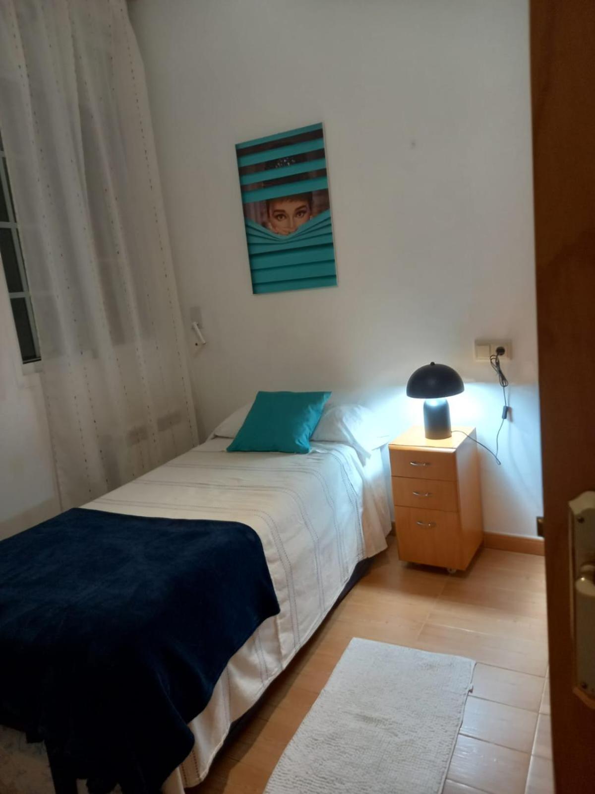 Apartamento Con Pequeno Jardin En El Centro 페레올 외부 사진